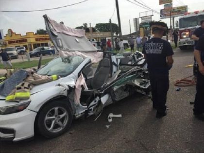 Crash following high speed chase of human smuggler. (Photo: U.S. Border Patrol/Rio Grande