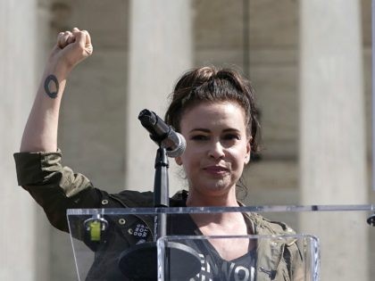 WASHINGTON, DC - SEPTEMBER 28: Actress Alyssa Milano speaks during a rally in front of the