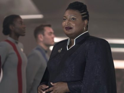 Stacey Abrams guest stars as President of United Earth on ‘Star Trek: Discovery.’ (Par