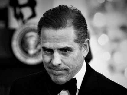 UNITED STATES - DECEMBER 4: Hunter Biden and his wife Melissa Cohen, attend the Kennedy Ce